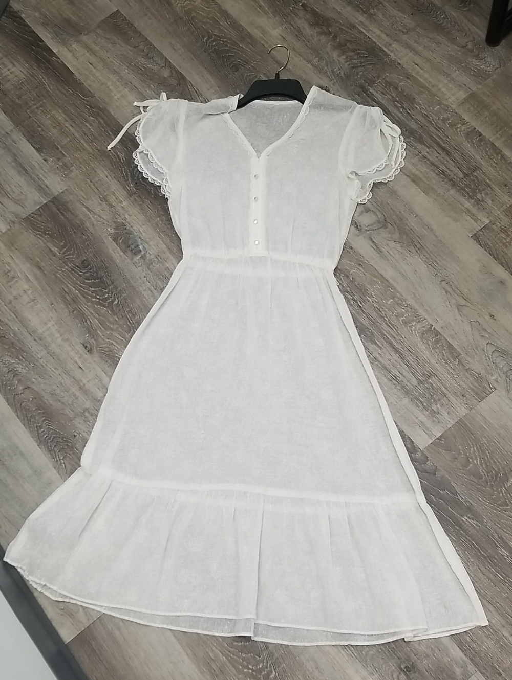 Vintage White Lacey Print Dress